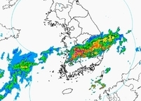 [기상특보] 전북 전역 호우특보 발령... 위험지역 대피 및 외출자제