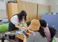 군산시, 지적장애인 실종 예방 위한 배회감지기 무상 보급