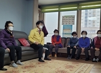 군산시 황철호 부시장, 추가접종(부스터샷) 독려 경로당 방문