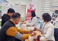 정읍시, 심뇌혈관질환 예방 관리를 위한 ‘찾아가는 혈관지킴이 건강부스’ 운영