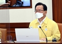 전라북도, 현행 사회적 거리두기 2주 연장... 직계가족도 4인까지 제한