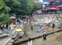 무더위 날려주는 계곡 물놀이 , 동학사 계곡에 가다