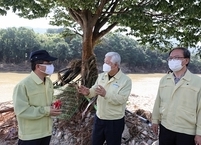 홍정기 환경부 차관 무주군 부남면 수해현장 찾아
