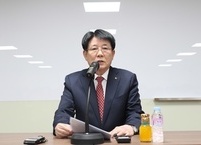 부드러운 단호함, 이정희 제약바이오협회 이사장