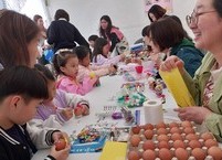 넓고 푸른 세병호 잔디밭에서 펼쳐진 작은도서관 ‘책 피는 봄’ 축제