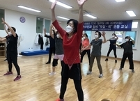 익산건강생활지원센터, ‘건강-업·뱃살 쏙 운동 교실’ 실시