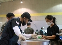 전주시자원봉사센터, 수해지역 피해복구에 구슬땀