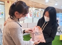 순창군, 저출산극복 및 건강가정 활성화를 위한 순창행복맘 꾸러미 배부