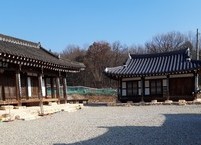 다섯 아들과 사위를 과거에 급제시킨  교육의 화신 삼한국대부인