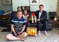 완주 동상면, 어버이날 맞아 100세 어르신 방문