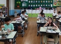 익산시, 여름방학 동안 돌봄교실 어린이에게 건강 도시락 제공