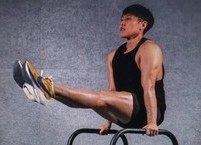 근육 없으면 눈도 못 뜨고 숨도 못 쉰다